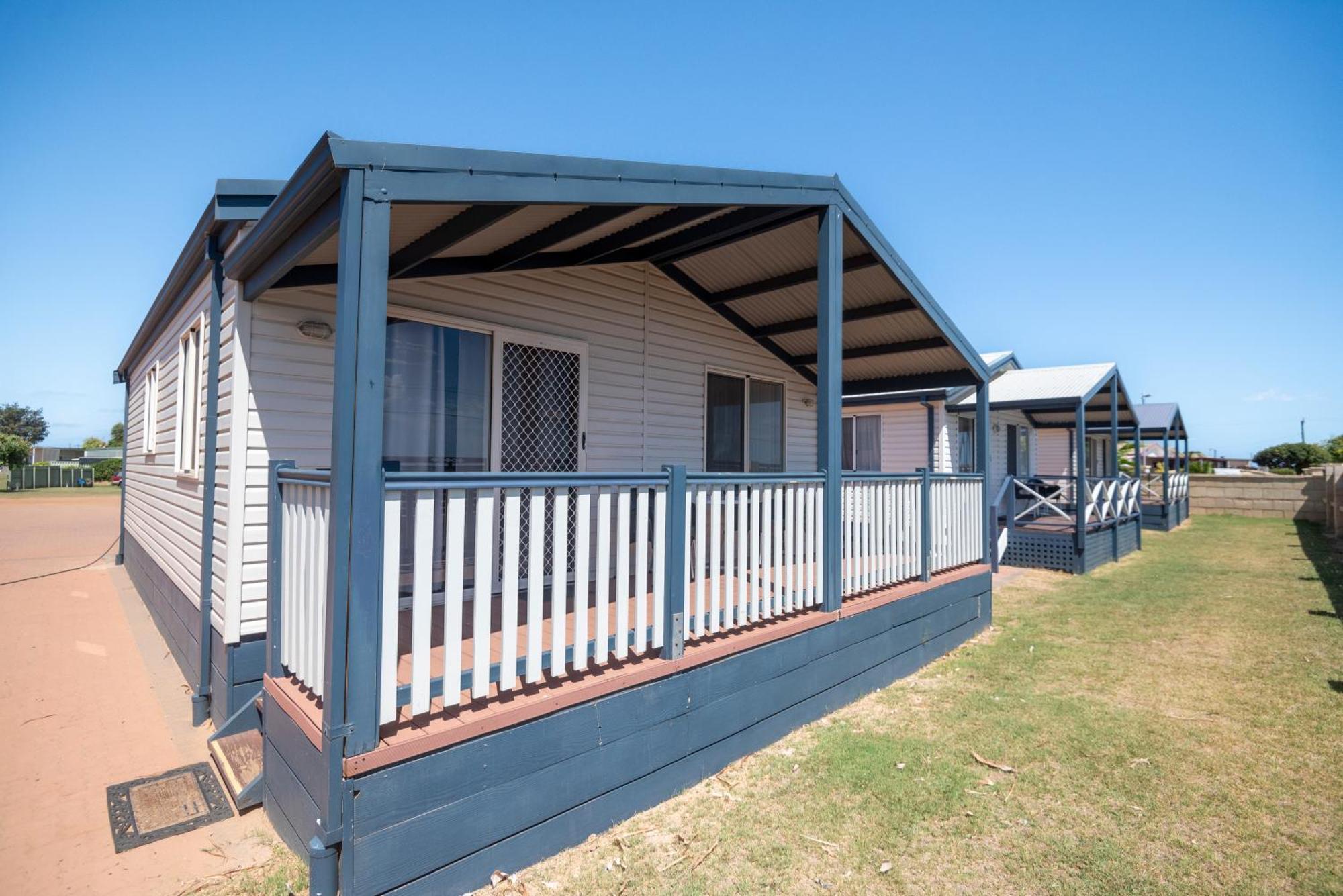 Belair Gardens Caravan Park Geraldton Exteriör bild