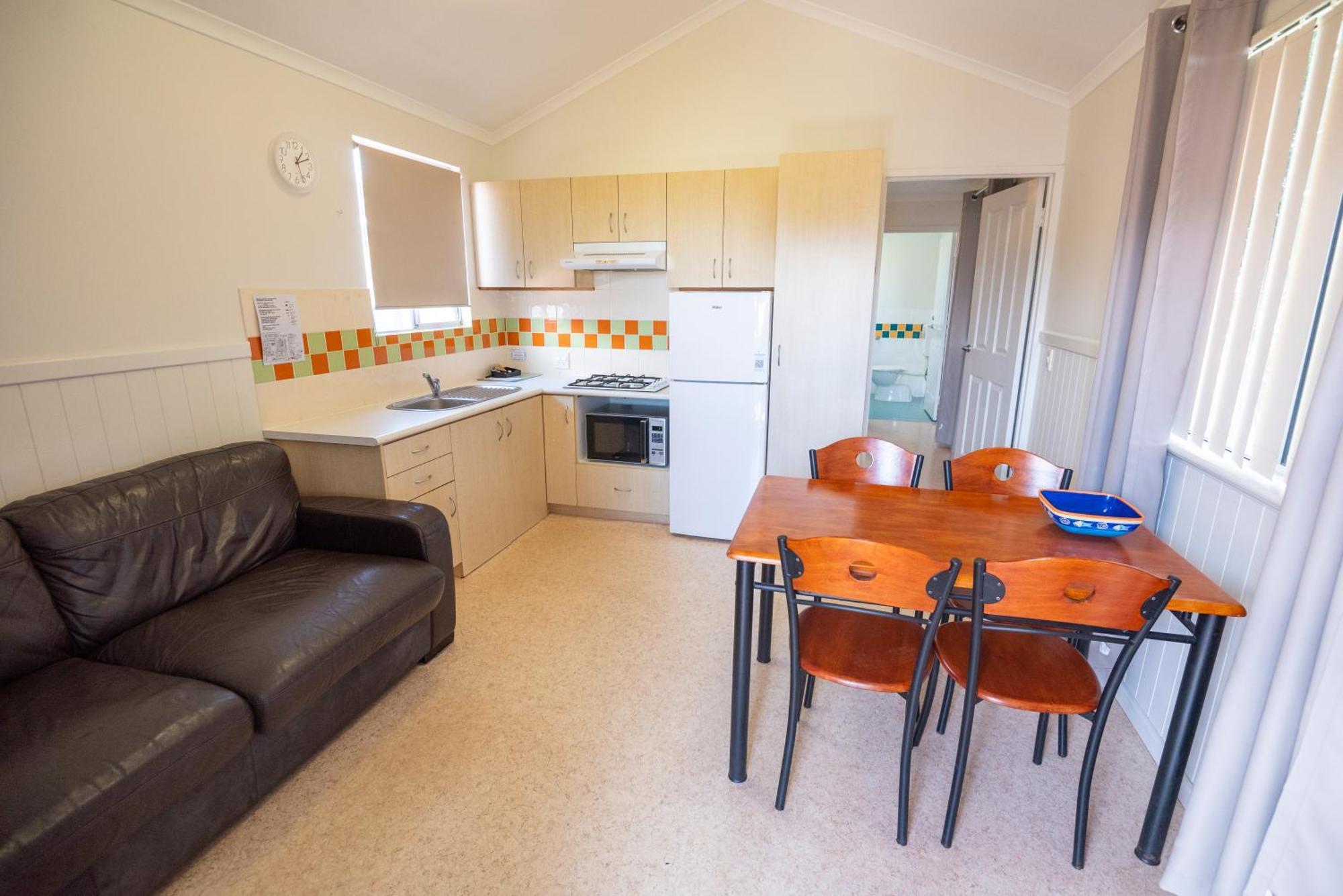 Belair Gardens Caravan Park Geraldton Exteriör bild