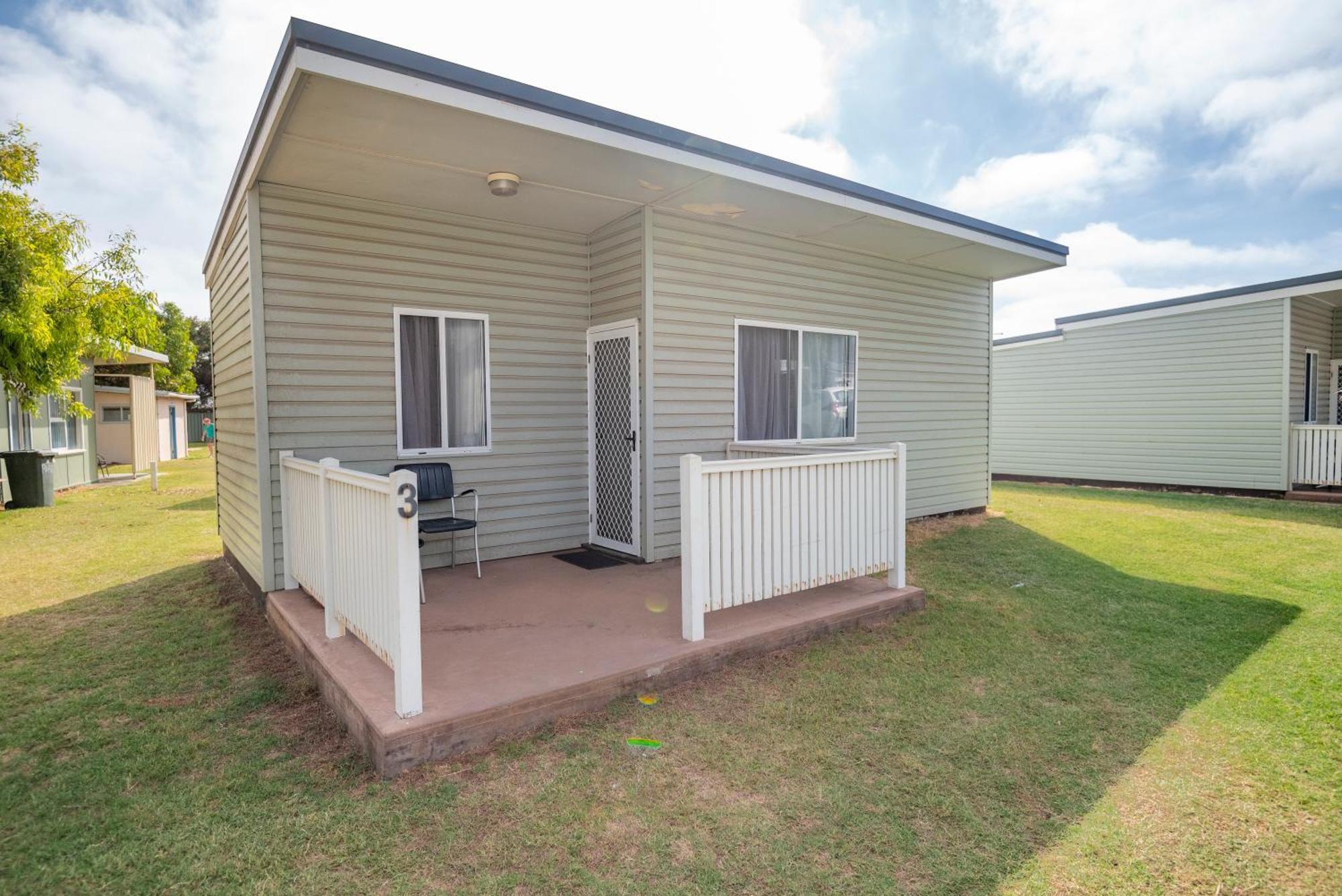 Belair Gardens Caravan Park Geraldton Exteriör bild