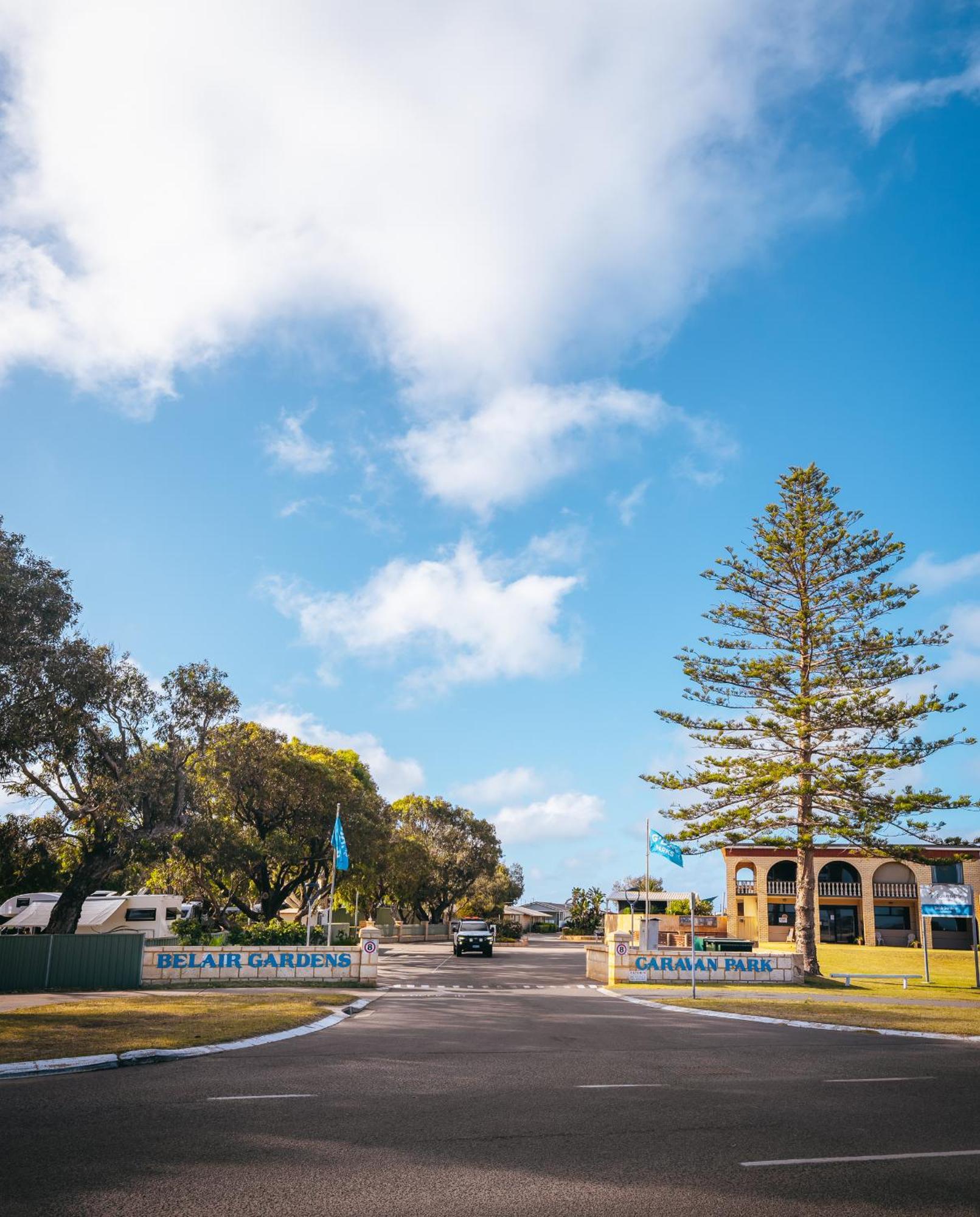 Belair Gardens Caravan Park Geraldton Exteriör bild